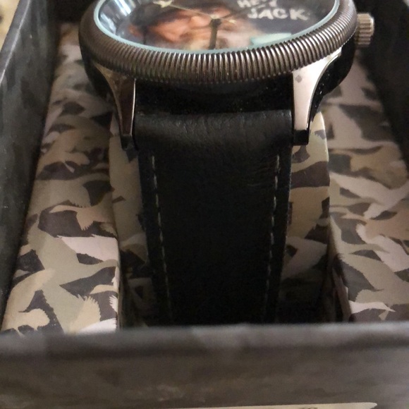 NIB Duck Dynasty Watch - Picture 3 of 3
